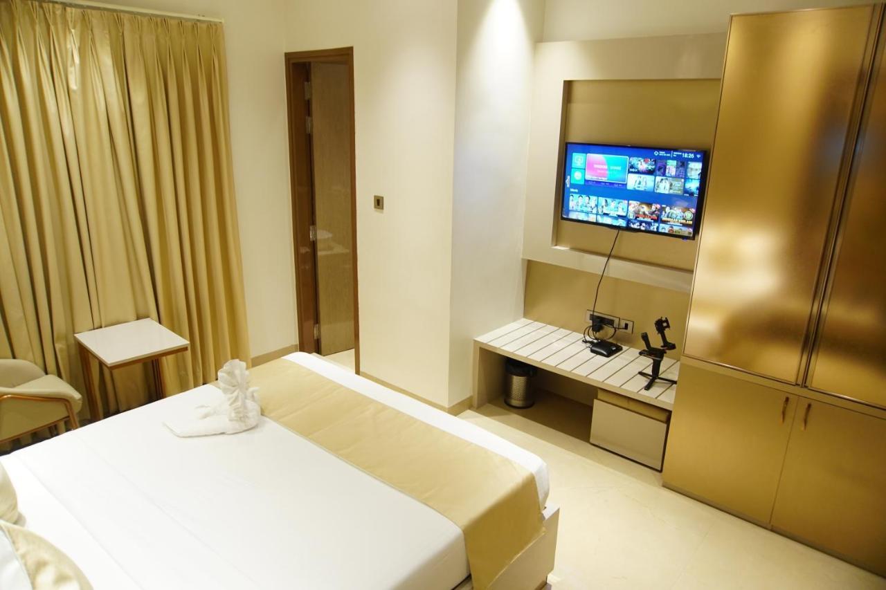 Red Orchid Hotel Kanpur Eksteriør billede